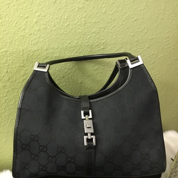 SOLD.     Gucci Small bag autentic - Picture 2 of 6